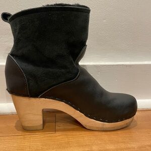 No. 6 shearling lined black clog boots high heel size 39- great condition!